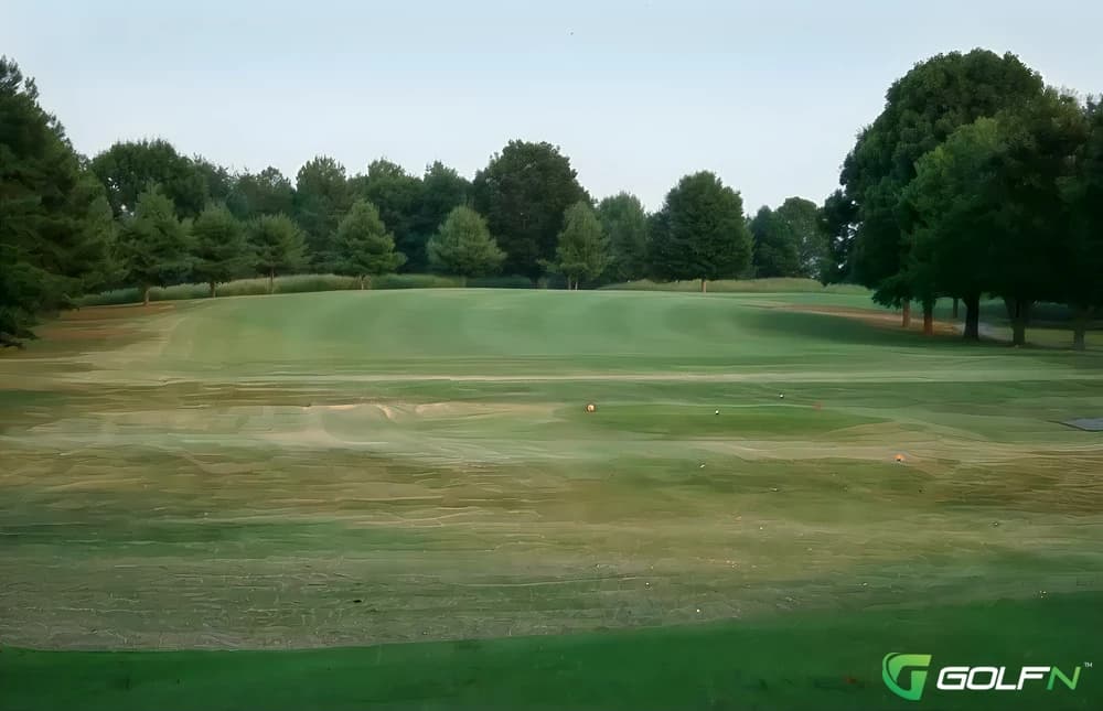 Campbellsville Country Club in Campbellsville, Kentucky — private, 18-hole golf course