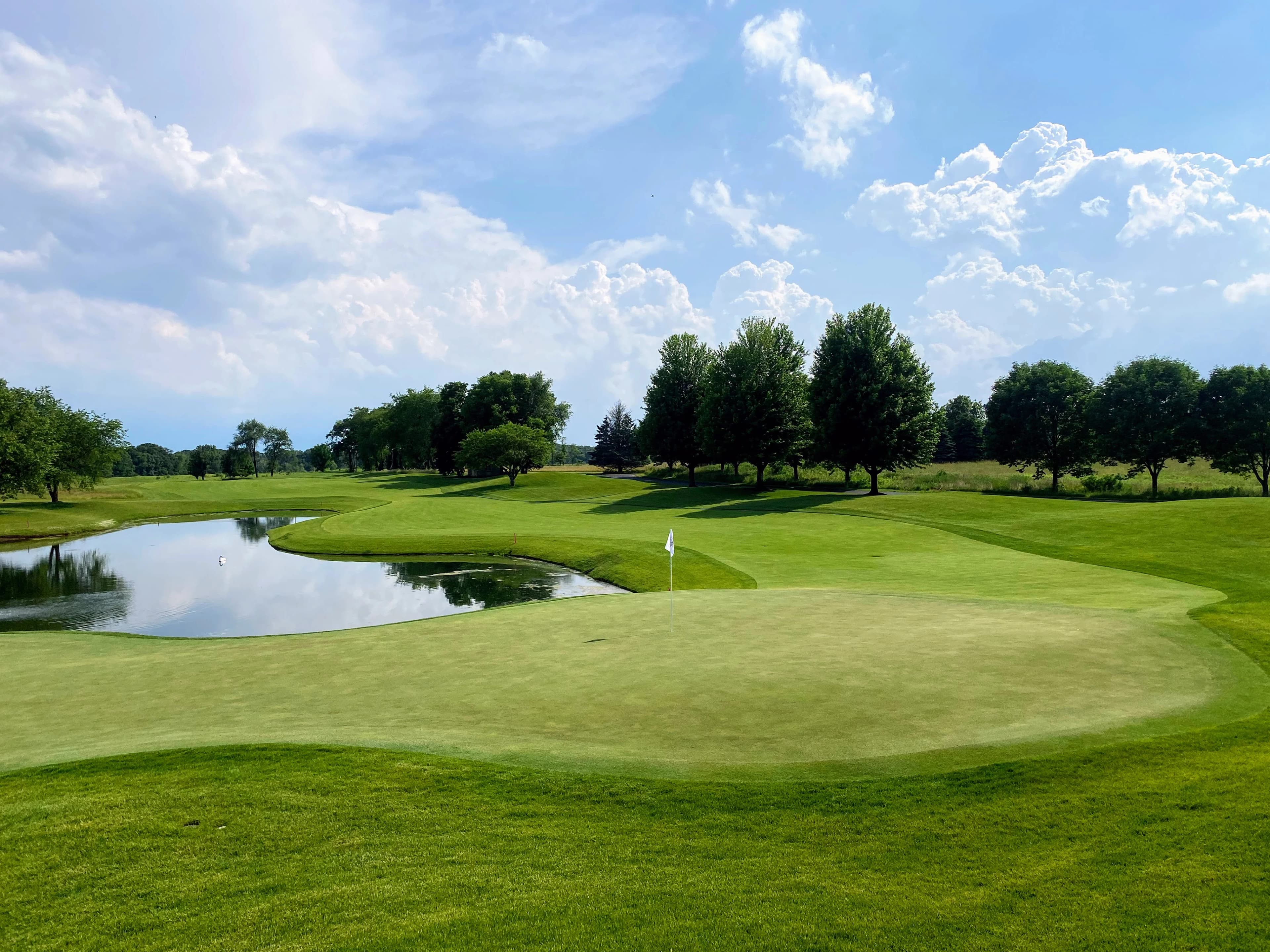 Plantation At Rich Harvest Farms-Rich Harvest Links Course in Sugar Grove, Illinois — private, 18-hole golf course, designed by Jerry Rich (1999)