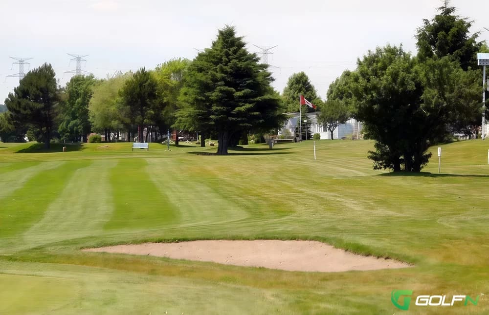 Wilmot Creek Golf Course in Newcastle, Ontario — private, 9-hole golf course