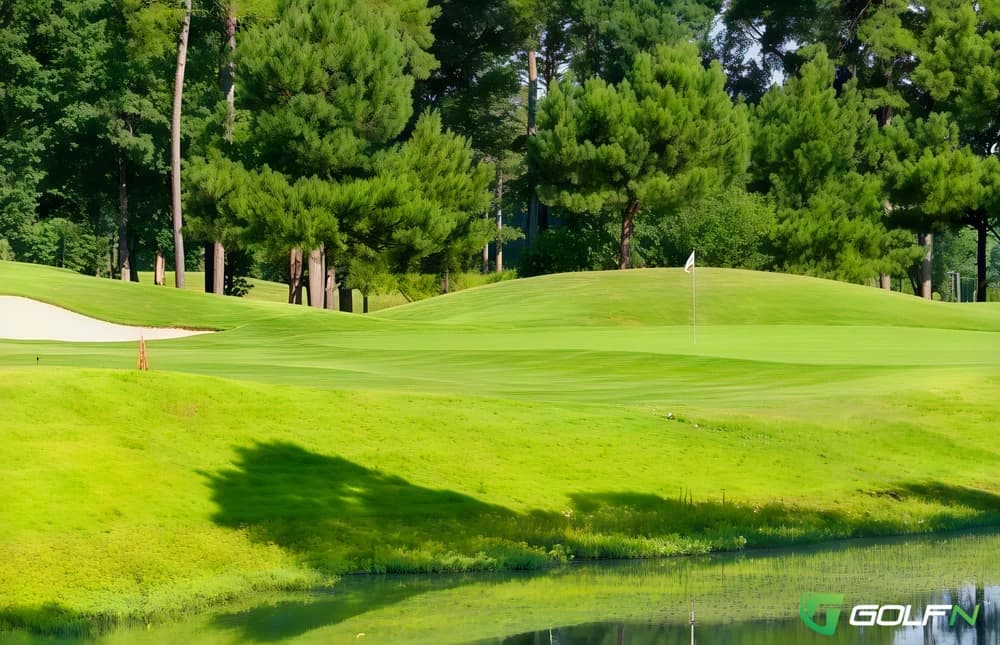 Bear Den - Chenal Country Club in Little Rock, Arkansas — private, 36-hole golf course, designed by Robert Trent Jones, Jr. (1990)