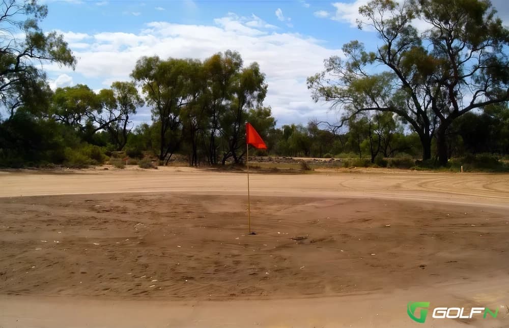 Menindee Golf Club in Menindee, New South Wales — public, 9-hole golf course