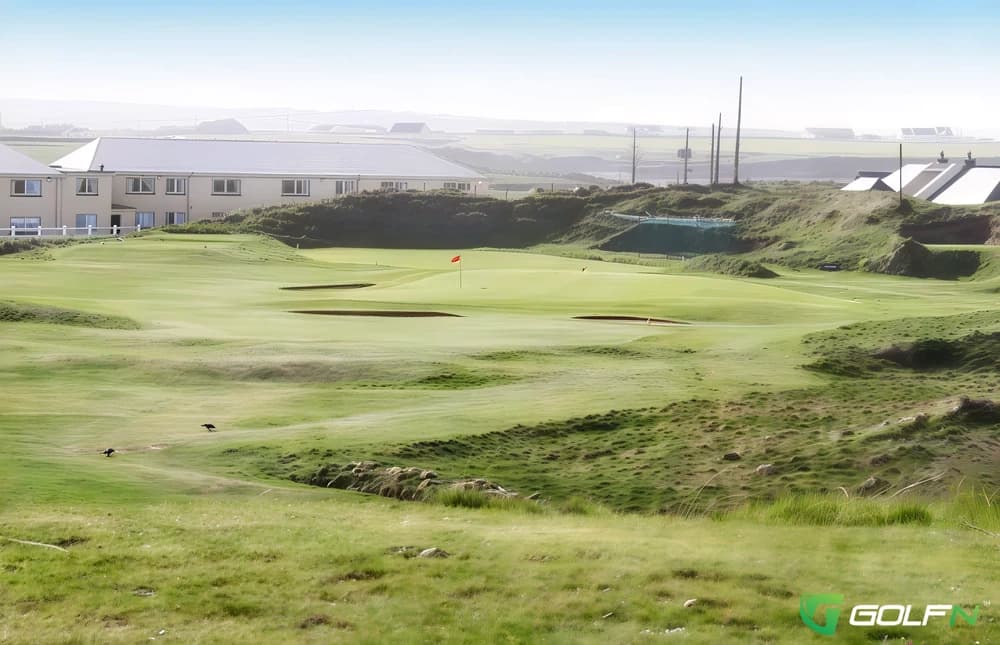 Spanish Point Golf Club in Malbay, Clare โ private, 27-hole golf course