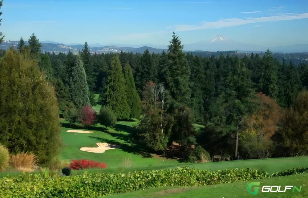 Oswego Lake Country Club in Lake Oswego, Oregon — private, 18-hole golf course, designed by H. Chandler Egan (1924)
