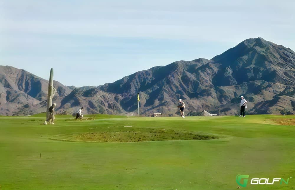 Las Barrancas Golf Course in Yuma, Arizona — public, 18-hole golf course, designed by . Each hole is its own space and generally can‚Äôt be seen from the other holes. I dare you to play from the tips OMG what a monster 6880 yards a real test of golf. Five sets of tee boxes be sure to play from the box that matches your handicap