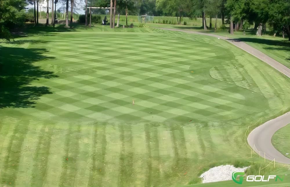 Lyons Den Golf Course in Canal Fulton, Ohio — public, 18-hole golf course, designed by Bill Lyons
