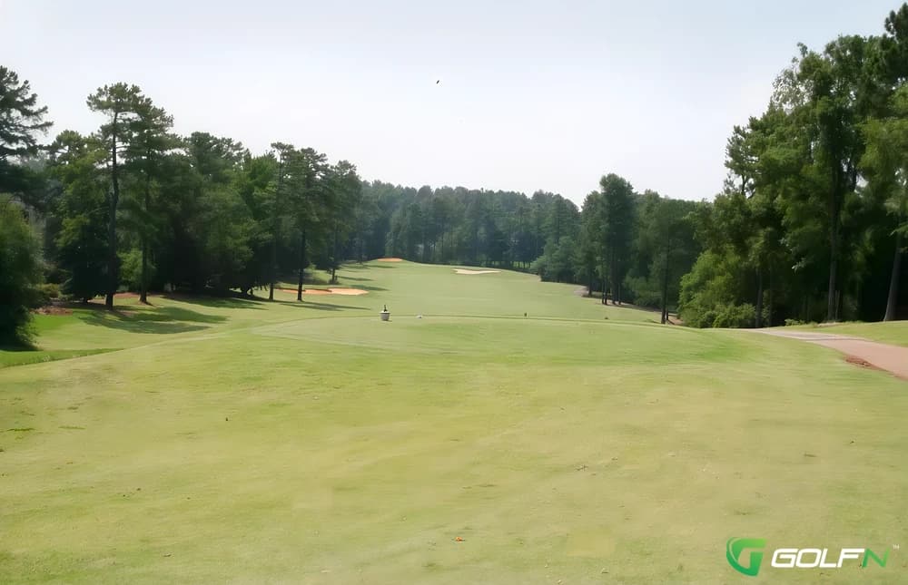 Trophy Club Of Apalachee in Dacula, Georgia — semi-private, 18-hole golf course, designed by Steve Melnyk (1994)