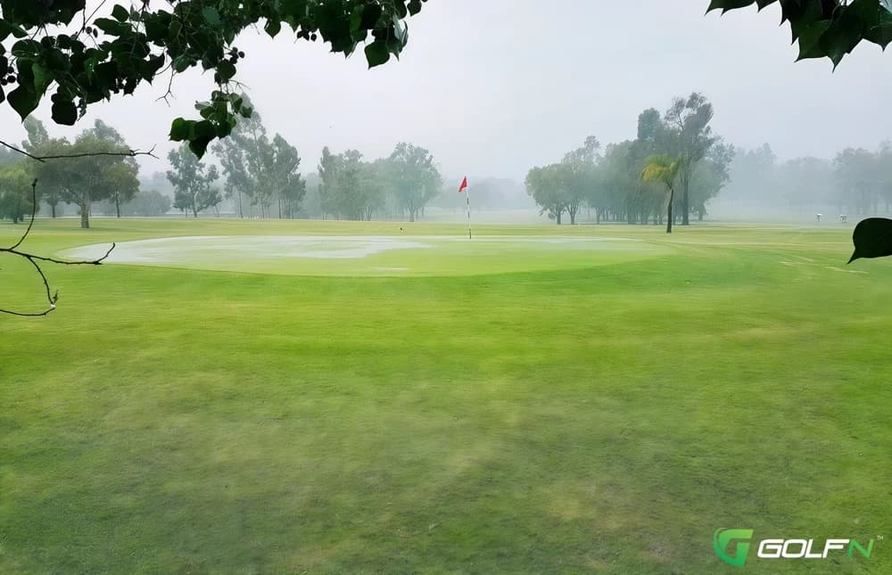 Chinchilla Golf Club in Chinchilla, Queensland — semi-private, 18-hole golf course