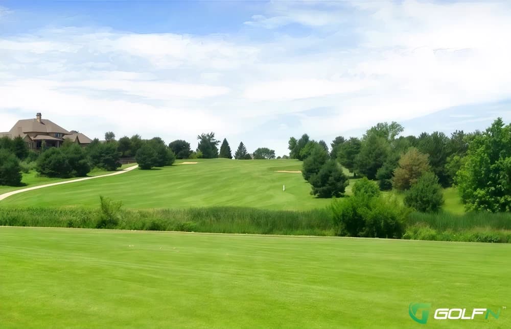 (Right #4) White - Numark Golf Course in Lincoln, Nebraska — public, 27-hole golf course, designed by Larry W. Flatt (1993)