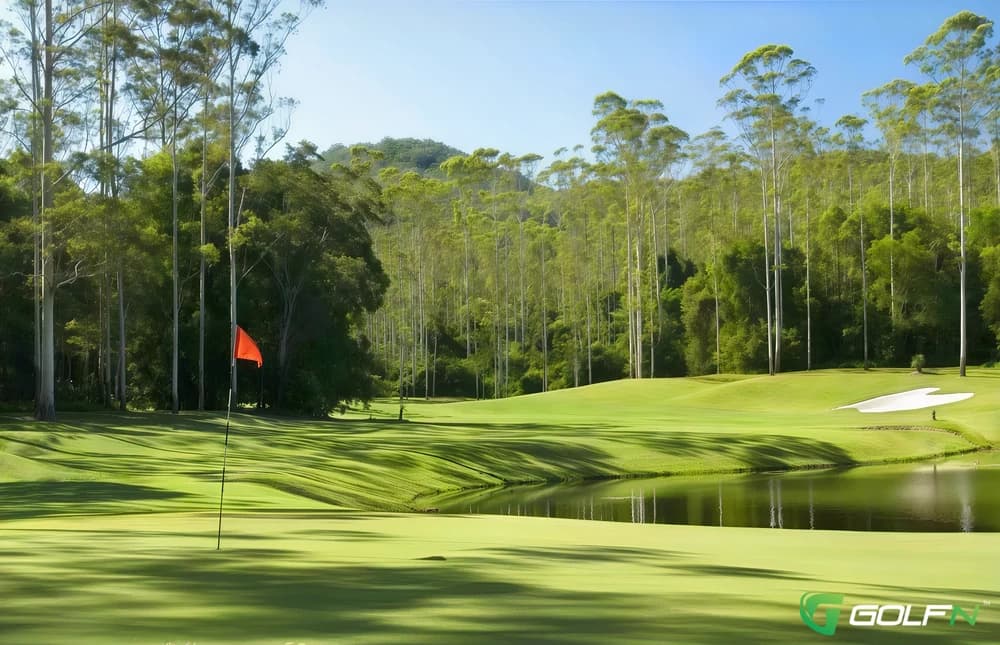 Fort William Golf Club in Fort William, Scotland — 18-hole golf course