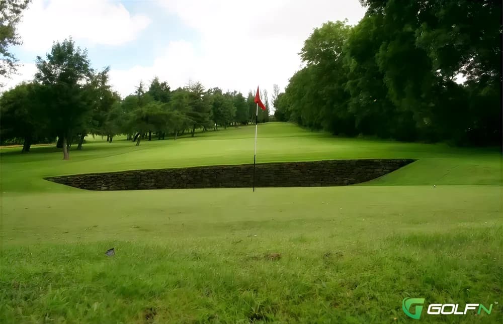 Silsden Golf Club in Near Keighley, England — semi-private, 18-hole golf course, designed by Andrew Mair