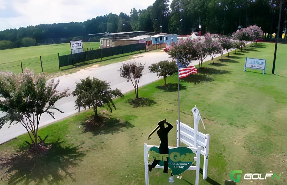 Par 3 - 401 Golf Course in Raleigh, North Carolina — public, 9-hole golf course, designed by Harry Dupree