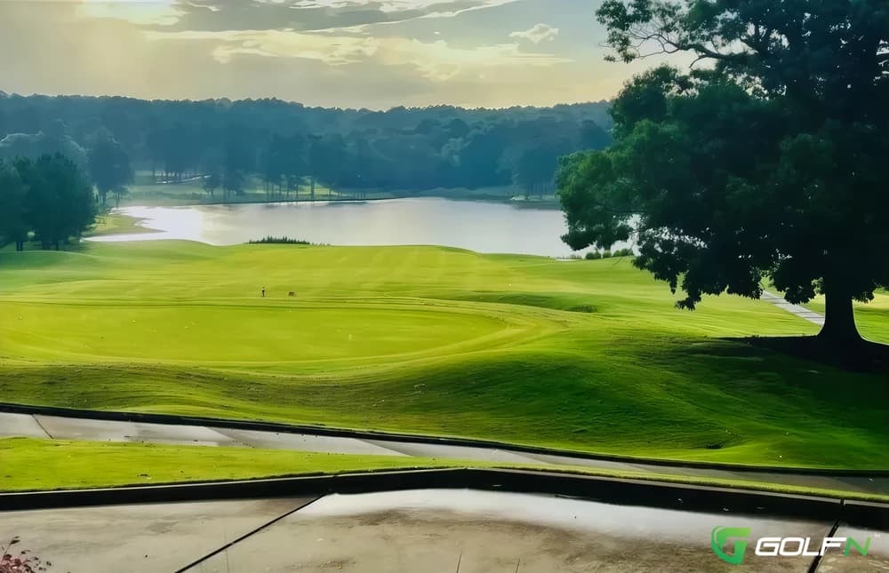 Country Club Of Gwinnett in Snellville, Georgia — semi-private, 18-hole golf course, designed by D. J. DeVictor