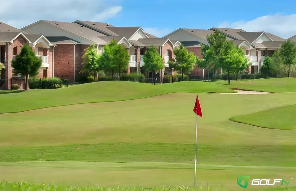 The Links At The Rock Golf & Country Club in North Little Rock, Arkansas — public, 9-hole golf course, designed by Lyndy Lindsey (2008)