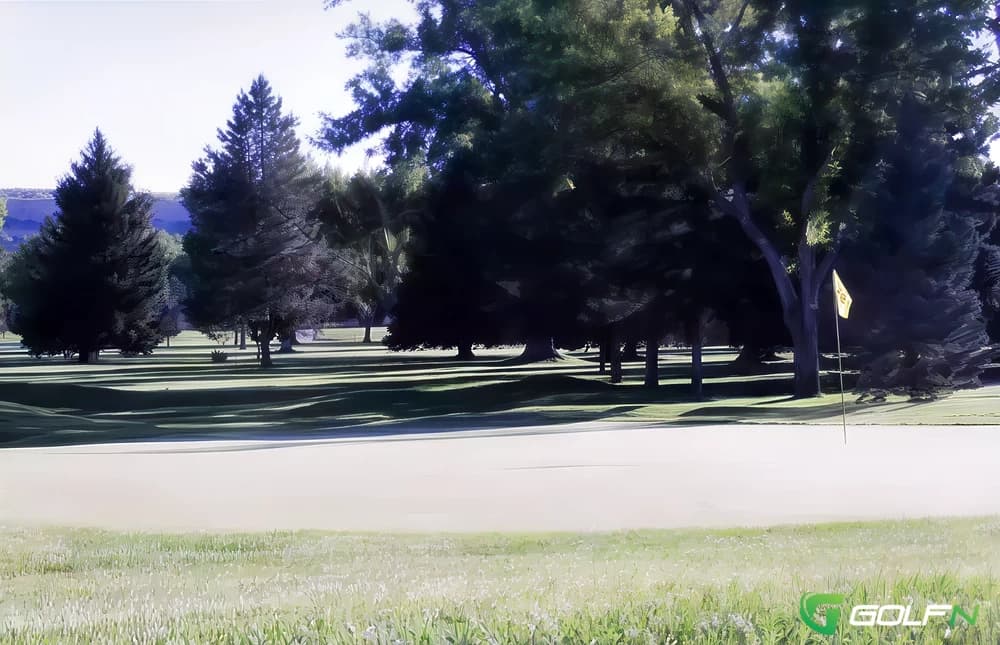 Hilands Golf Club in Billings, Montana — private, 18-hole golf course, designed by Gregor MacMillan