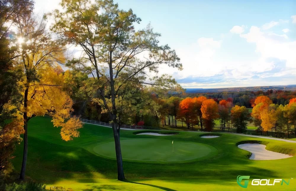 Homestead - Vespra Hills Golf Club in Minesing, Ontario — private, 27-hole golf course