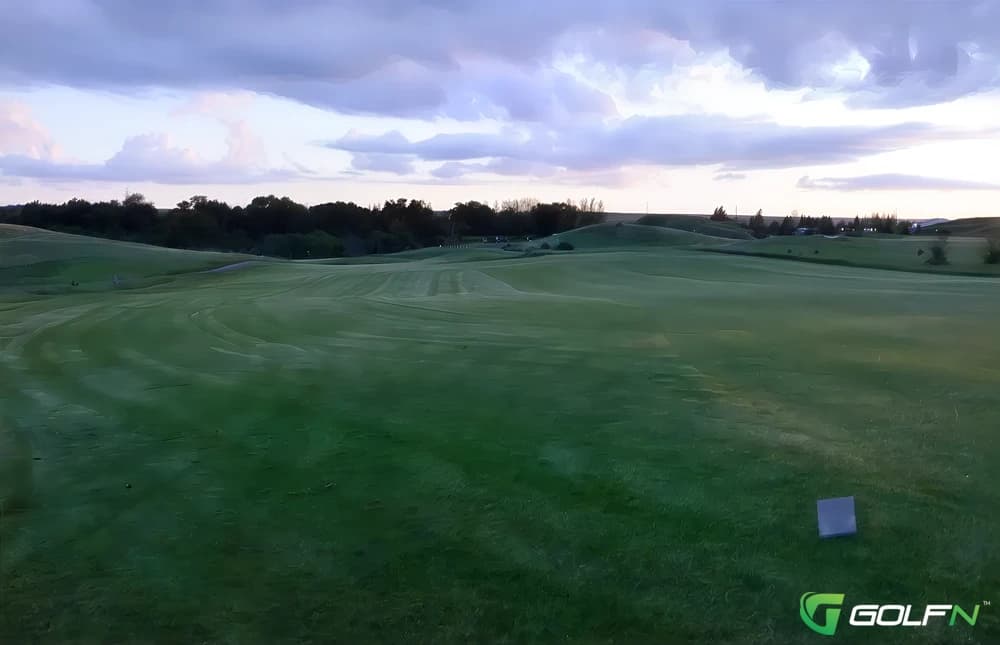 Hidden Valley Golf Resort in Cluny, Alberta — public, 9-hole golf course