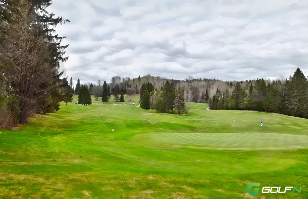 Golf Sainte-Agathe in Sainte-Agathe-des-Monts, Quebec — semi-private, 9-hole golf course, designed by Willie Park, Jr.