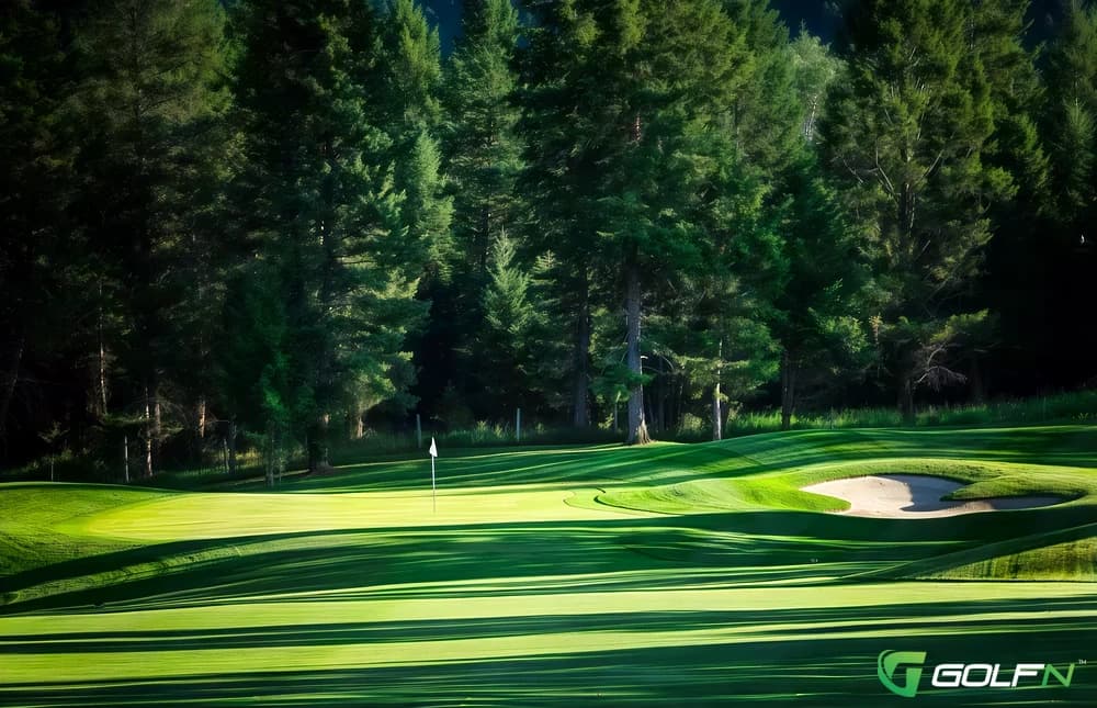 Spur Valley Resort in Edgewater, British Columbia — resort, 9-hole golf course