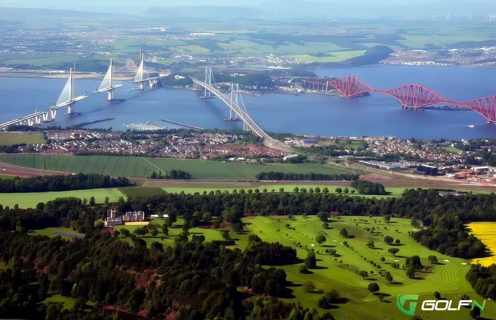 Dundas Parks Golf Club in Edinburgh, Scotland — private, 18-hole golf course