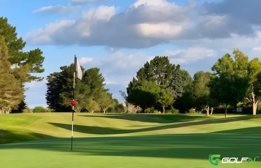Pakuranga Country Club in Golflands, Auckland β public, 18-hole golf course, designed by Kura Golf Course Design