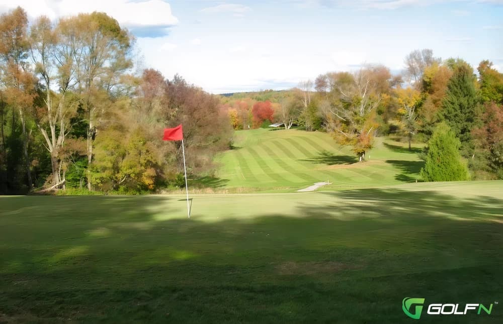 Skyline Public Golf Course in Greenfield Township, Pennsylvania — public, 18-hole golf course