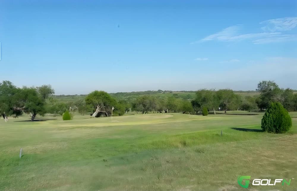 Beeville Country Club in Beeville, Texas — private, 9-hole golf course