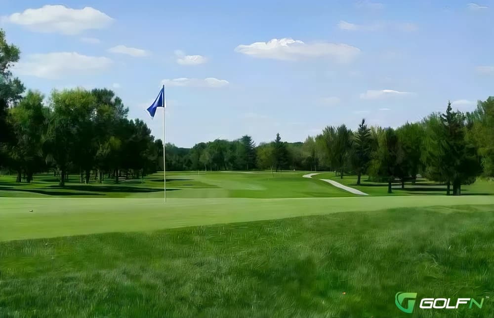 Brookwood Golf Club in Fort Wayne, Indiana — public, 18-hole golf course, designed by Harry Collis (1926)
