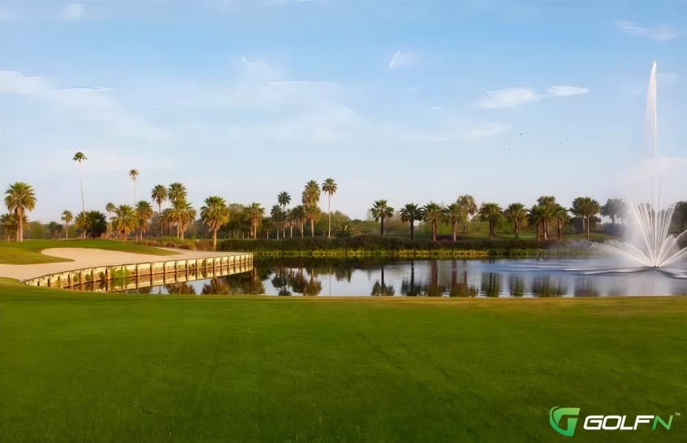 Vinoy Golf Club in Saint Petersburg, Florida — resort, 18-hole golf course, designed by Ron Garl (1992)