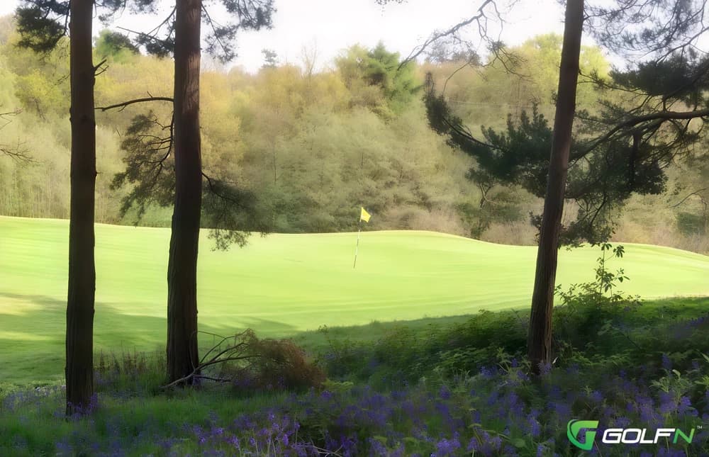 Atherstone Golf Club in Atherstone, England — semi-private, 18-hole golf course, designed by Jonathan Gaunt (1999)