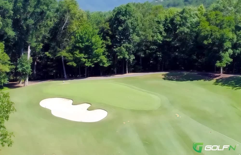 Creek - Big Canoe Golf Club in Big Canoe, Georgia — private, 27-hole golf course, designed by Joe Lee (1972)