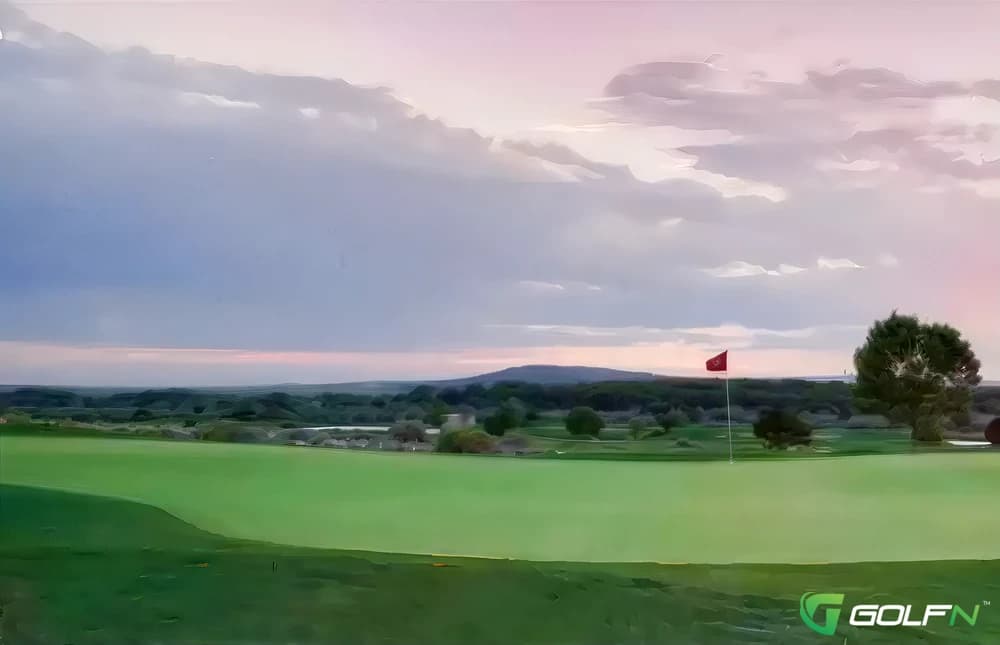 Arroyo - Isleta Eagle Golf in Albuquerque, New Mexico — public, 27-hole golf course, designed by Bill Phillips (1996)