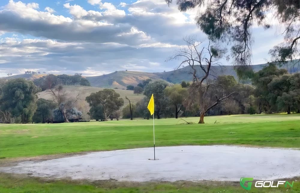 Bethanga & District Golf Club in Bethanga, Victoria, Victoria — public, 9-hole golf course