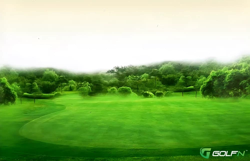 Kangnam 300 Country Club ~ Right in Gwangju, Gyeonggido — 18-hole golf course