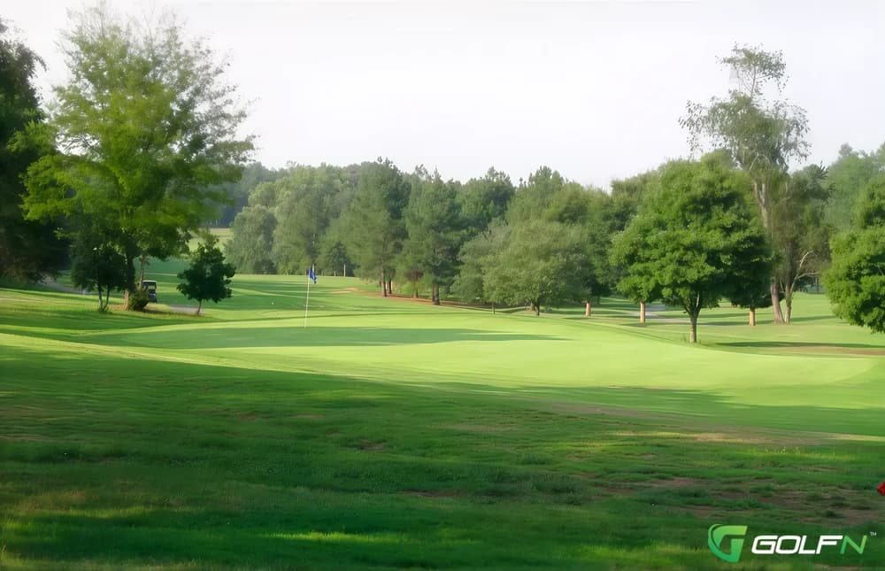 Meadowbrook Golf Club in Rutherfordton, North Carolina — public, 18-hole golf course, designed by William B. Lewis