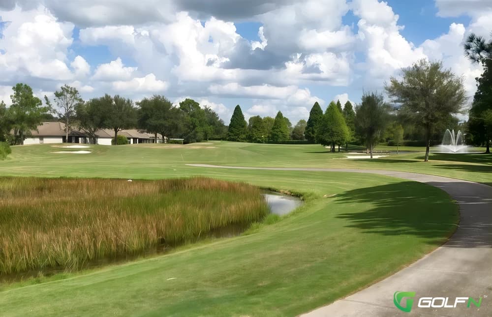 Lexington Oaks Golf Club in Wesley Chapel, Florida — public, 18-hole golf course, designed by Gordon G. Lewis (2000)