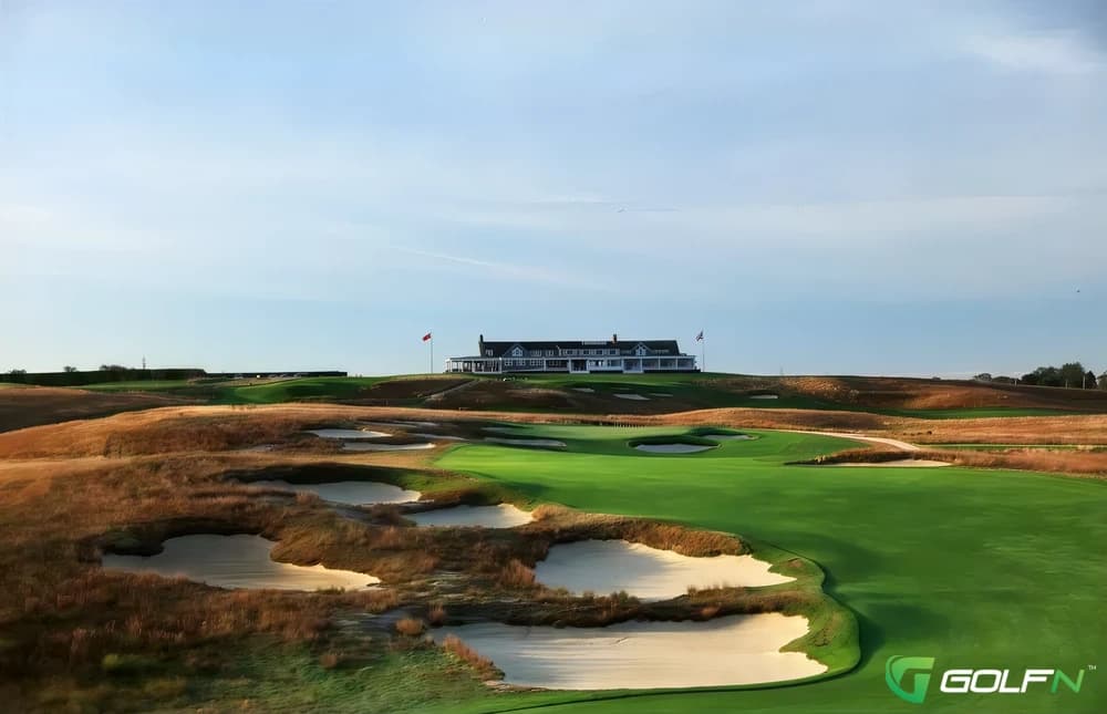 Trainning in Southampton, New York — public, 18-hole golf course, designed by Willie Dunn, Jr. (1895)
