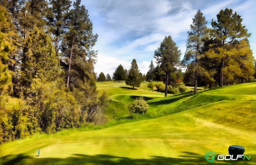 Pine Meadows Golf Club in Lewistown, Montana — semi-private, 18-hole golf course, designed by William Diddel (1948)