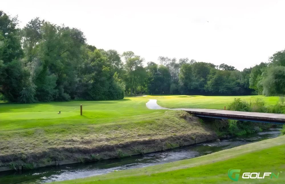 Malden Golf Club in New Malden, England — private, 18-hole golf course