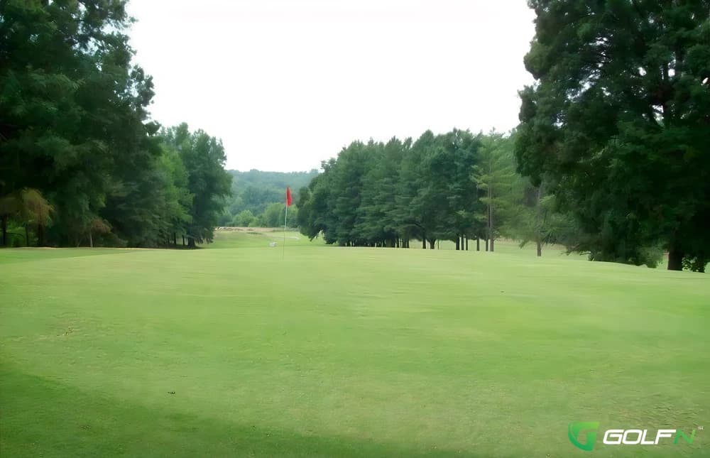 Wolf Creek Golf Course in Reidsville, North Carolina — public, 18-hole golf course, designed by John Johnson