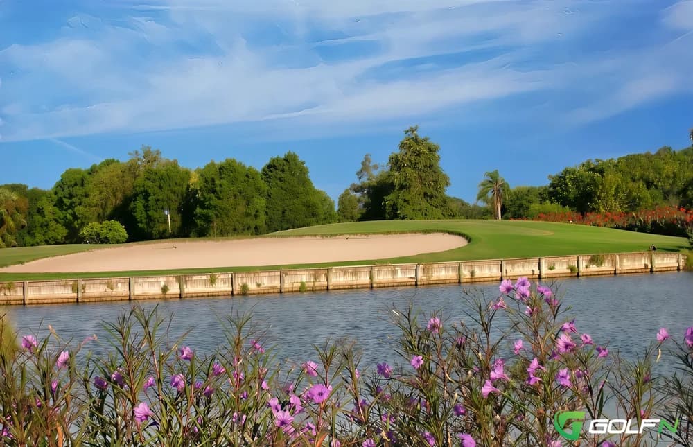 Seminole Lake Country Club in Seminole, Florida — semi-private, 18-hole golf course, designed by Chic Adams
