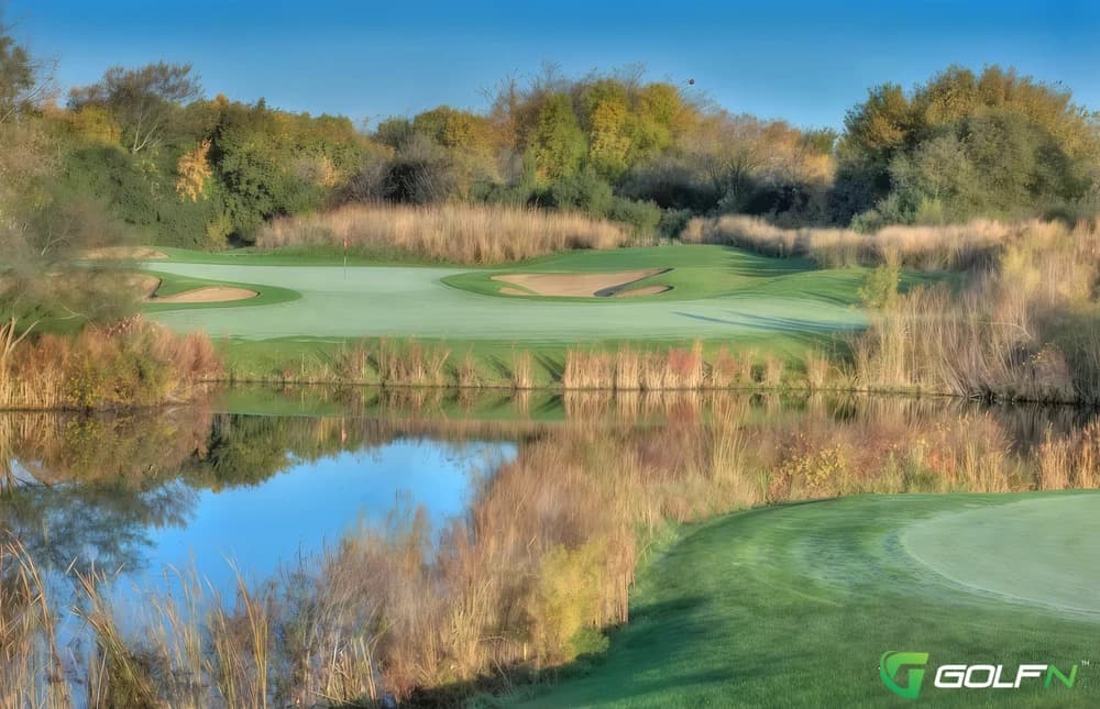 Royal Melbourne Country Club in Long Grove, Illinois — private, 18-hole golf course, designed by Greg Norman (1992)