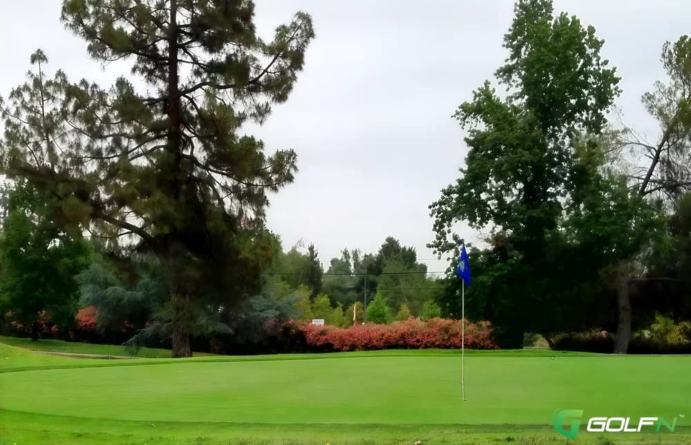 Eaton Canyon Golf Course in Pasadena, California — public, 9-hole golf course, designed by William F. Bell (1962)