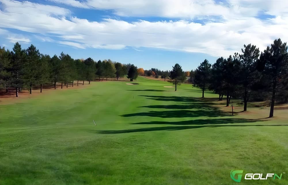 Red Fox Run Golf Course in Gwinn, Michigan — public, 18-hole golf course