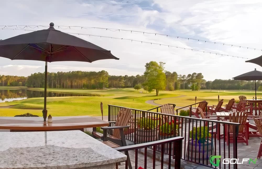 Pinecrest Golf Club in Avon Park, Florida — semi-private, 18-hole golf course, designed by Donald Ross (1926)