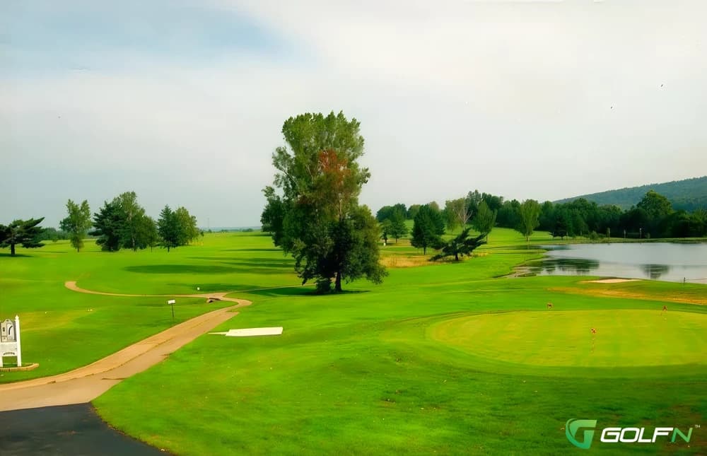 Beaver Valley Golf(Southern Oaks Country Club) in Fredericktown, Missouri — semi-private, 9-hole golf course