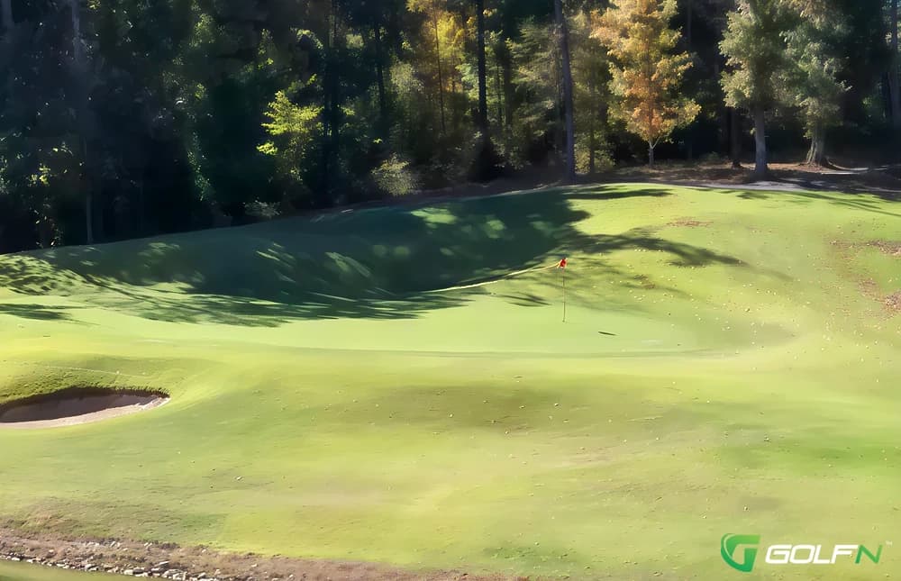 Mineral Mound Golf Course in Eddyville, Kentucky — public, 18-hole golf course, designed by Dr. Michael Hurdzan (2003)