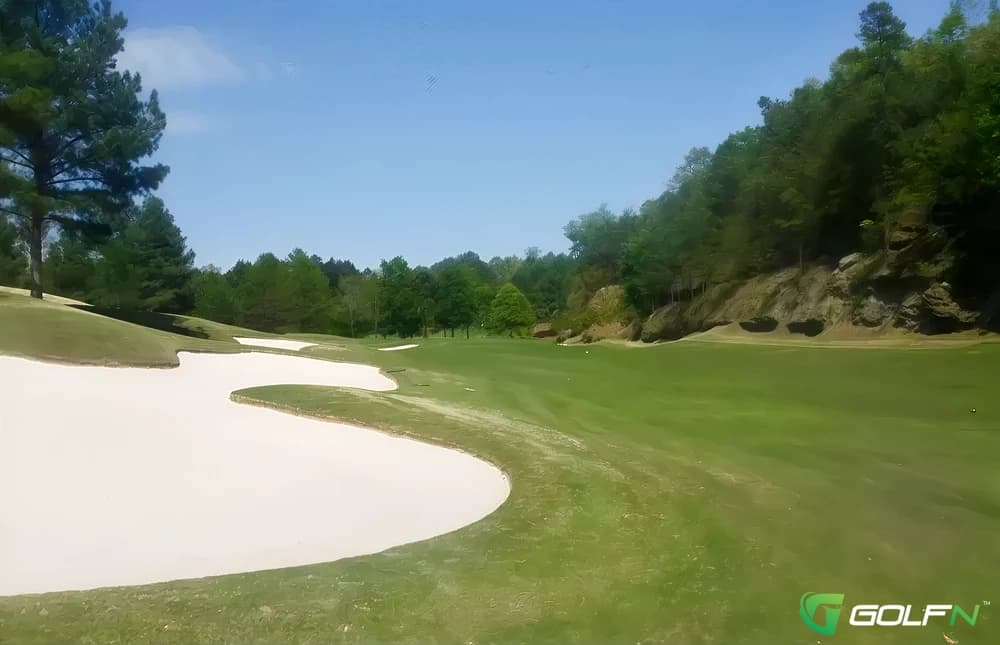 Old Overton Club in Vestavia Hills, Alabama — private, 18-hole golf course, designed by Tom Fazio (1993)
