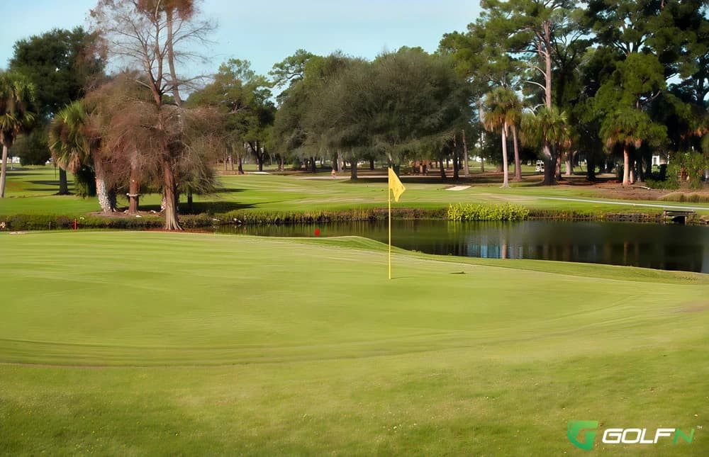 Rockledge Country Club in Rockledge, Florida — private, 18-hole golf course