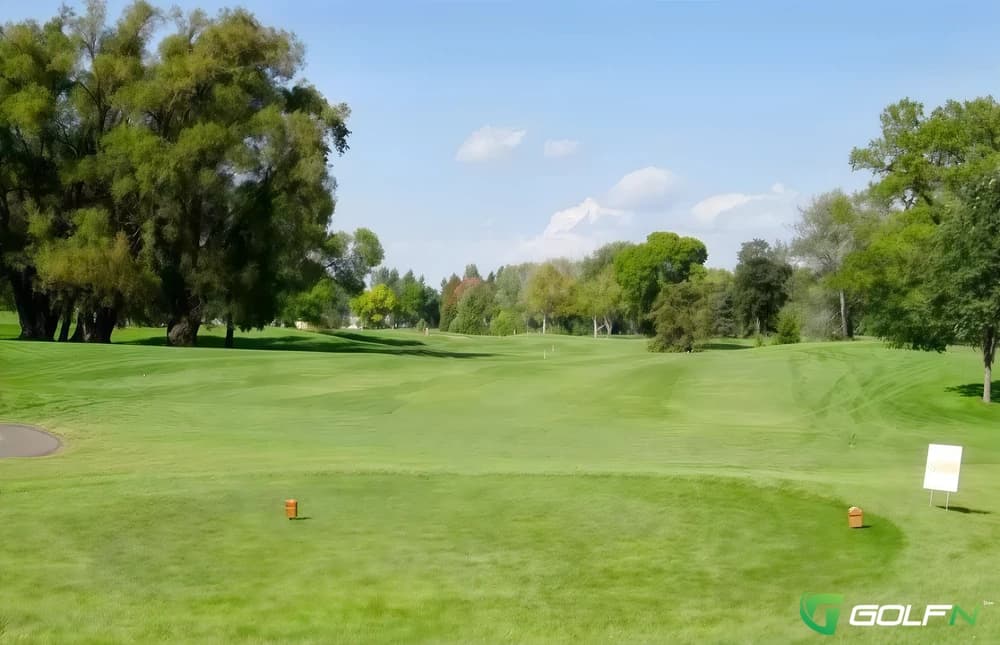 Highland National Golf Course in Saint Paul, Minnesota — public, 18-hole golf course, designed by Paul Miller (2005)