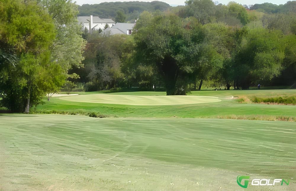 Riverton Golf Club in Riverton, Southland β public, 18-hole golf course